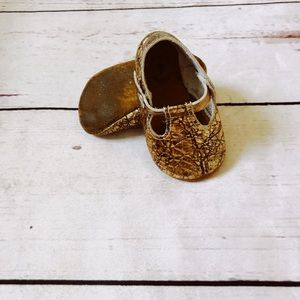 Antique gold t straps